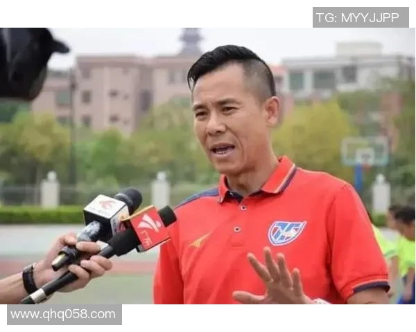 吴尊心目中的足球偶像是谁他对这位明星的喜爱之情如何表达